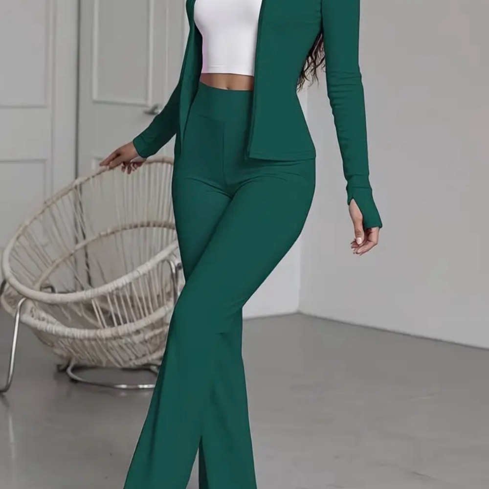 Chic Women's Green Boot Cut Pantsuit